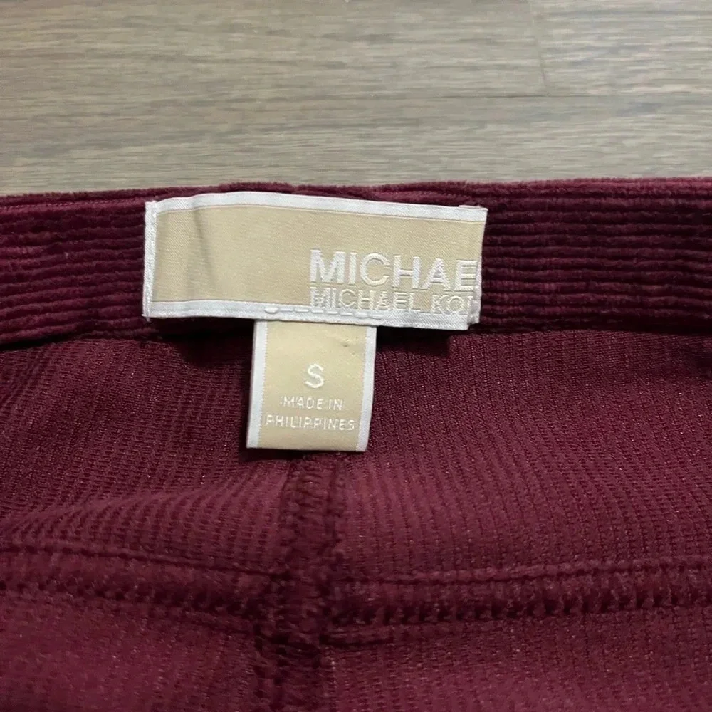 Michael Michael Kors Corduroy Maroon Leggings. Small.